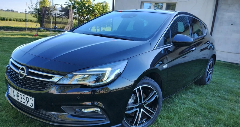 Opel Astra cena 49900 przebieg: 108700, rok produkcji 2016 z Kruszwica małe 562